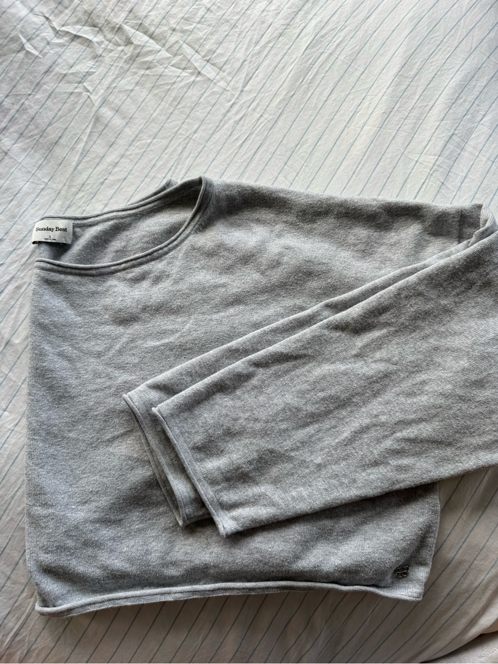 Sunday Best off-the-shoulder cropped long sleeve Tee in heather grey, size: L